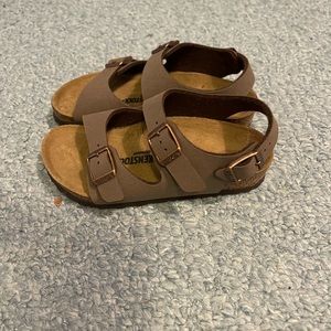 Birkenstock sandals size C10